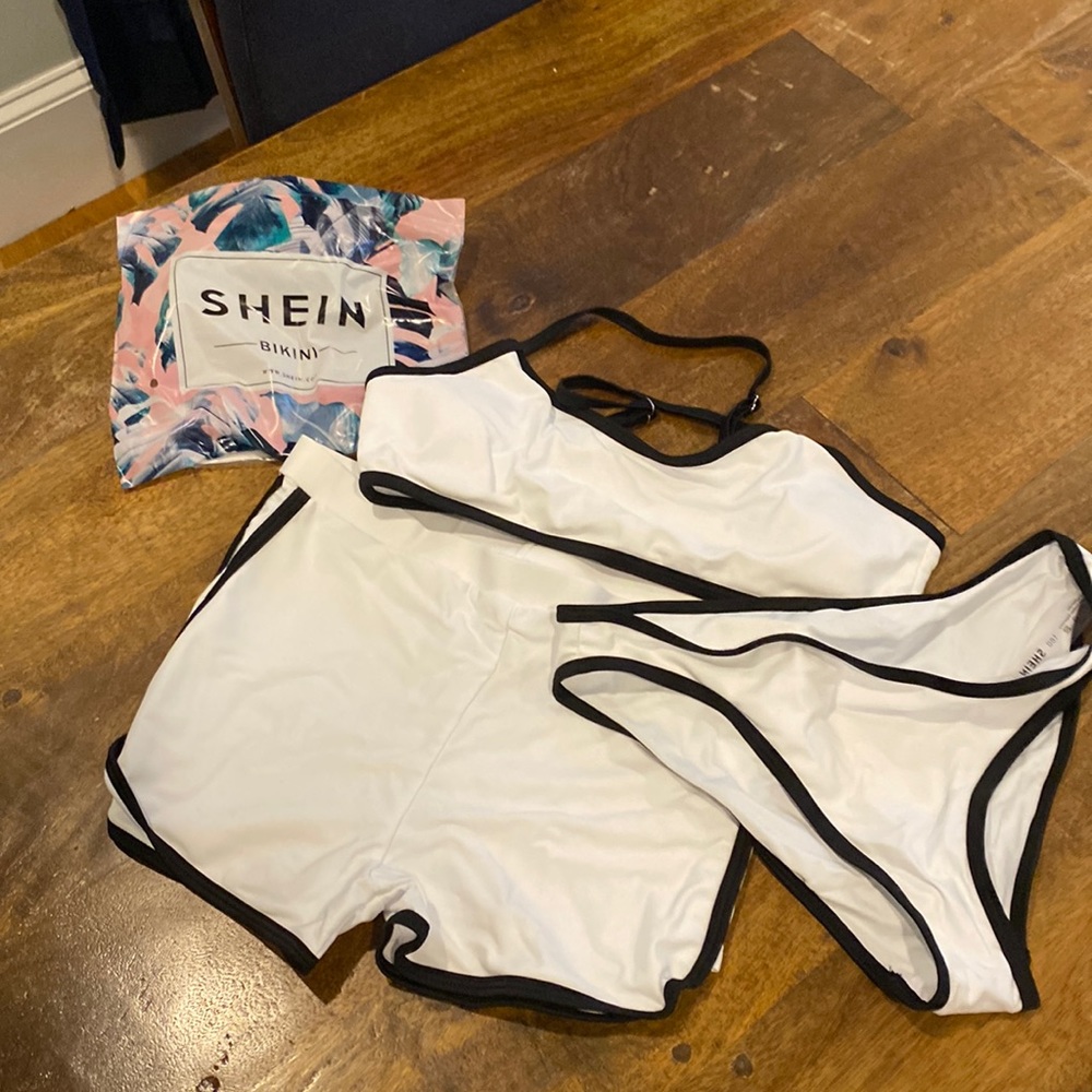 Brand new never worn Shein three piece bikini set